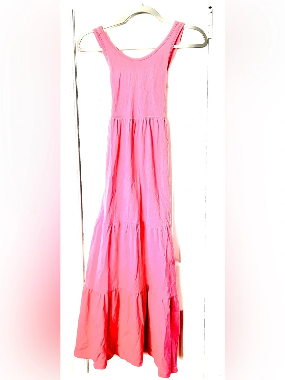 Serra Coral Long Tiered Maxi Dress size L